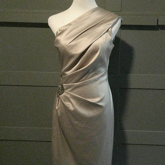 Eliza J Formal One Shoulder Dress sz6 - Picture 1 of 5